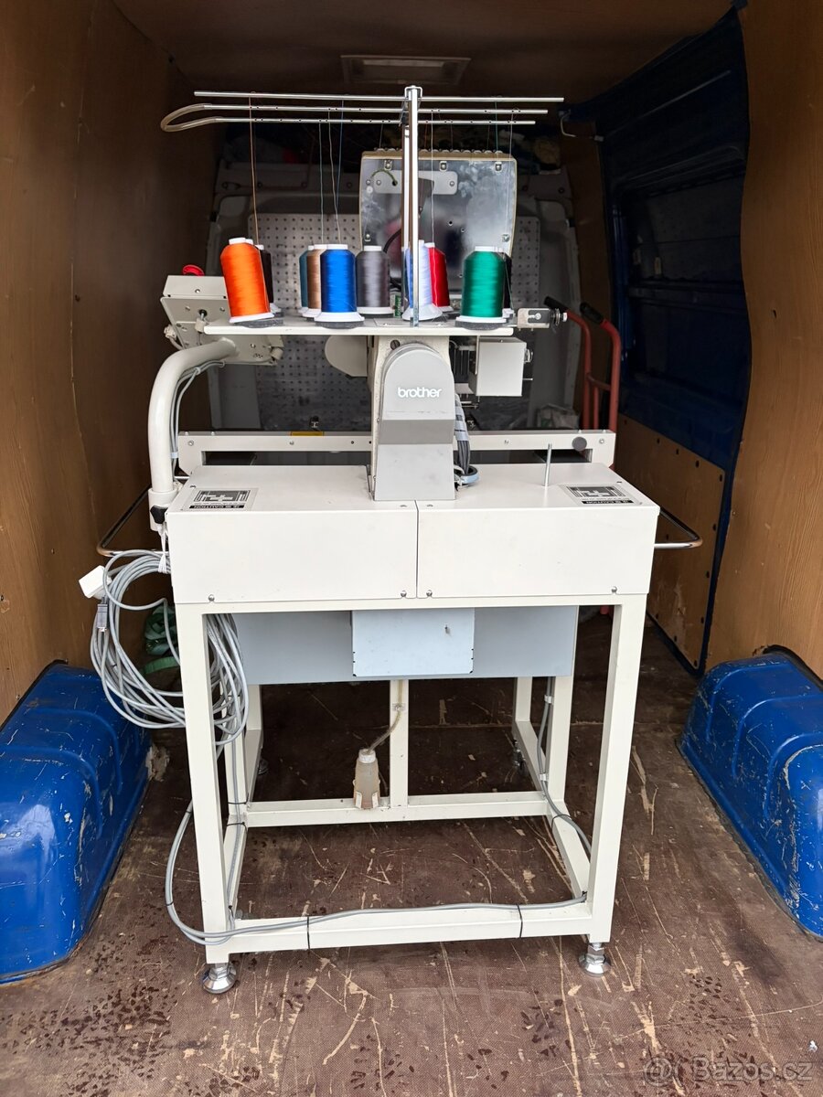 Průmyslový vyšívací stroj Brother BE-1201B-AC-PC - 6