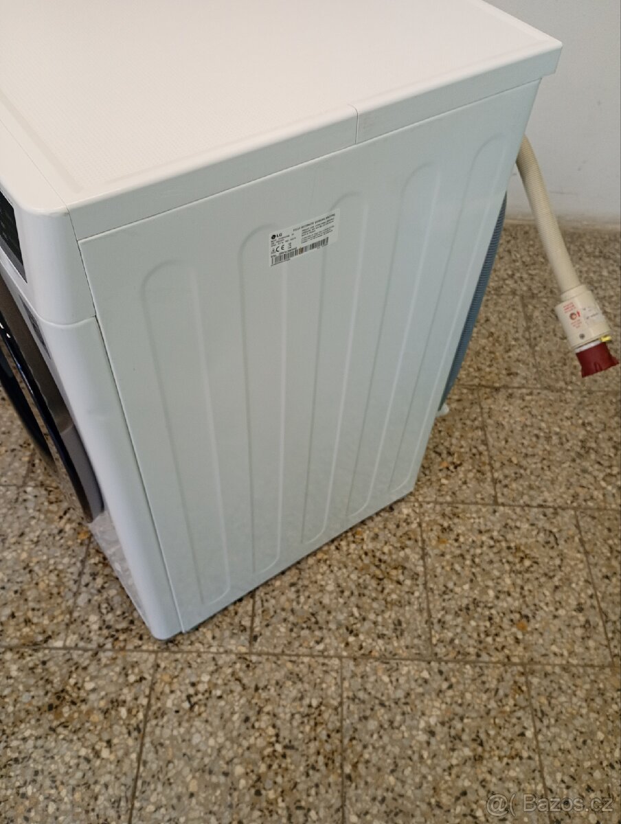 Pračka LG parní - 6