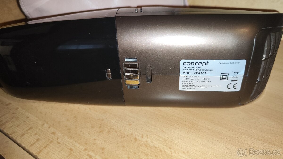 Bateriový tyčový vysavač CONCEPT - 6