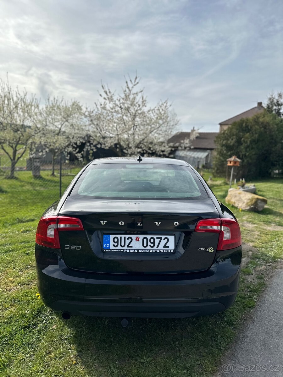 Volvo S60 2011 drivE - 6