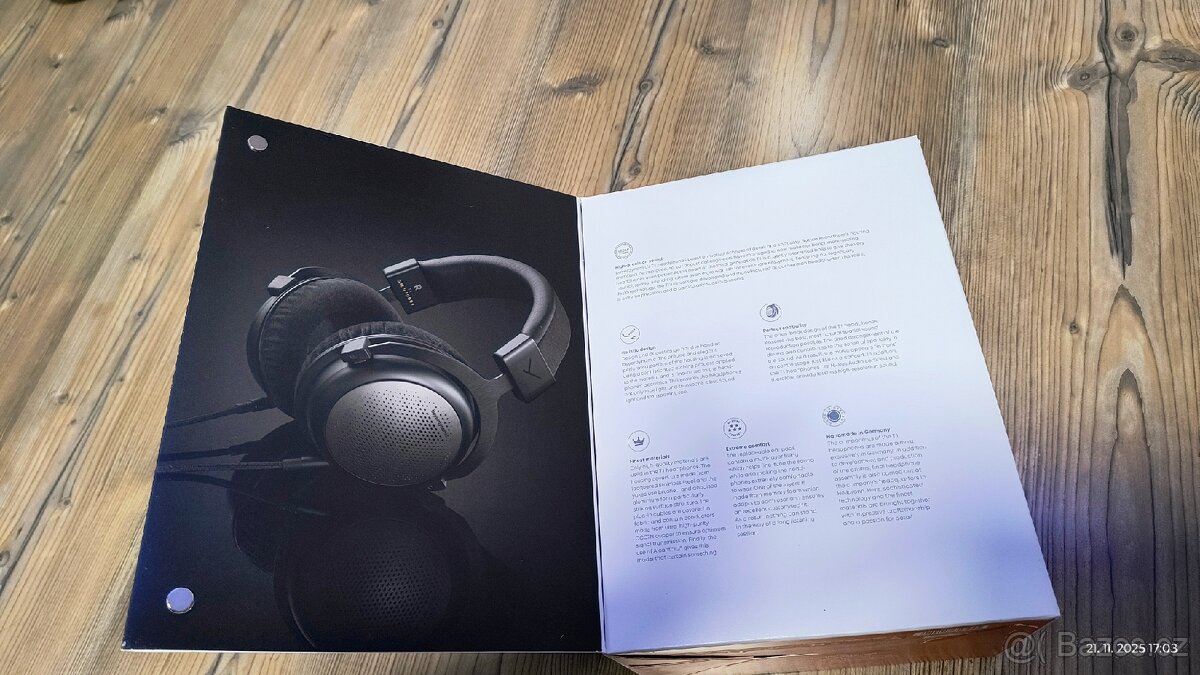 Beyerdynamic T1 (3rd Generation)
- 6