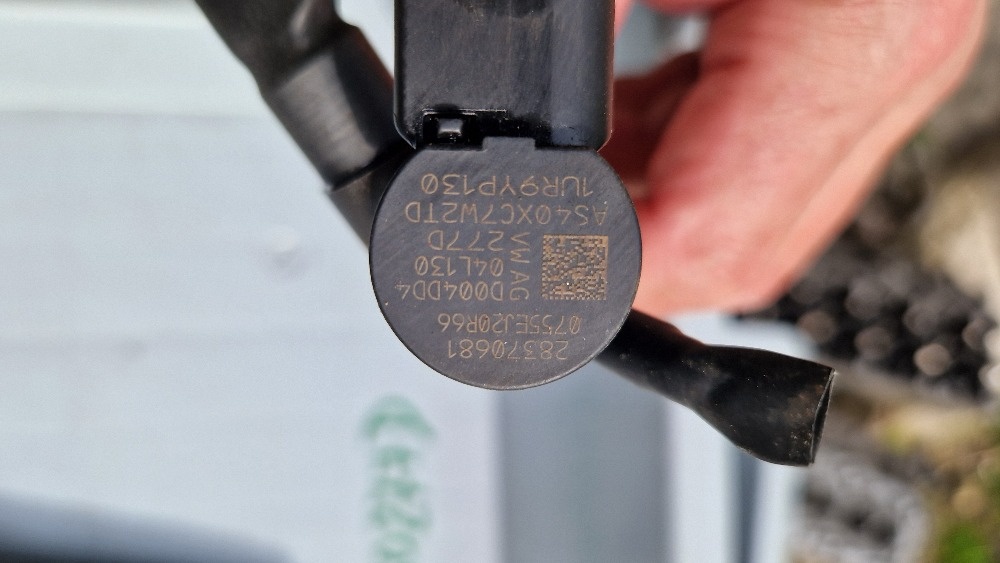 vw T5 revidované vstřikovače 2,5 TDi a 1,9 TDI možno sada - 6