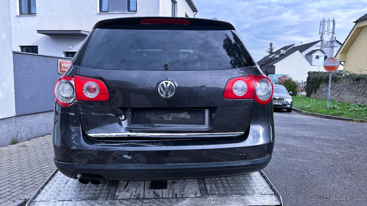 Vůz na náhradní díly VW Passat B6 kombi 2009 CBBB LQT LC8Z - 6
