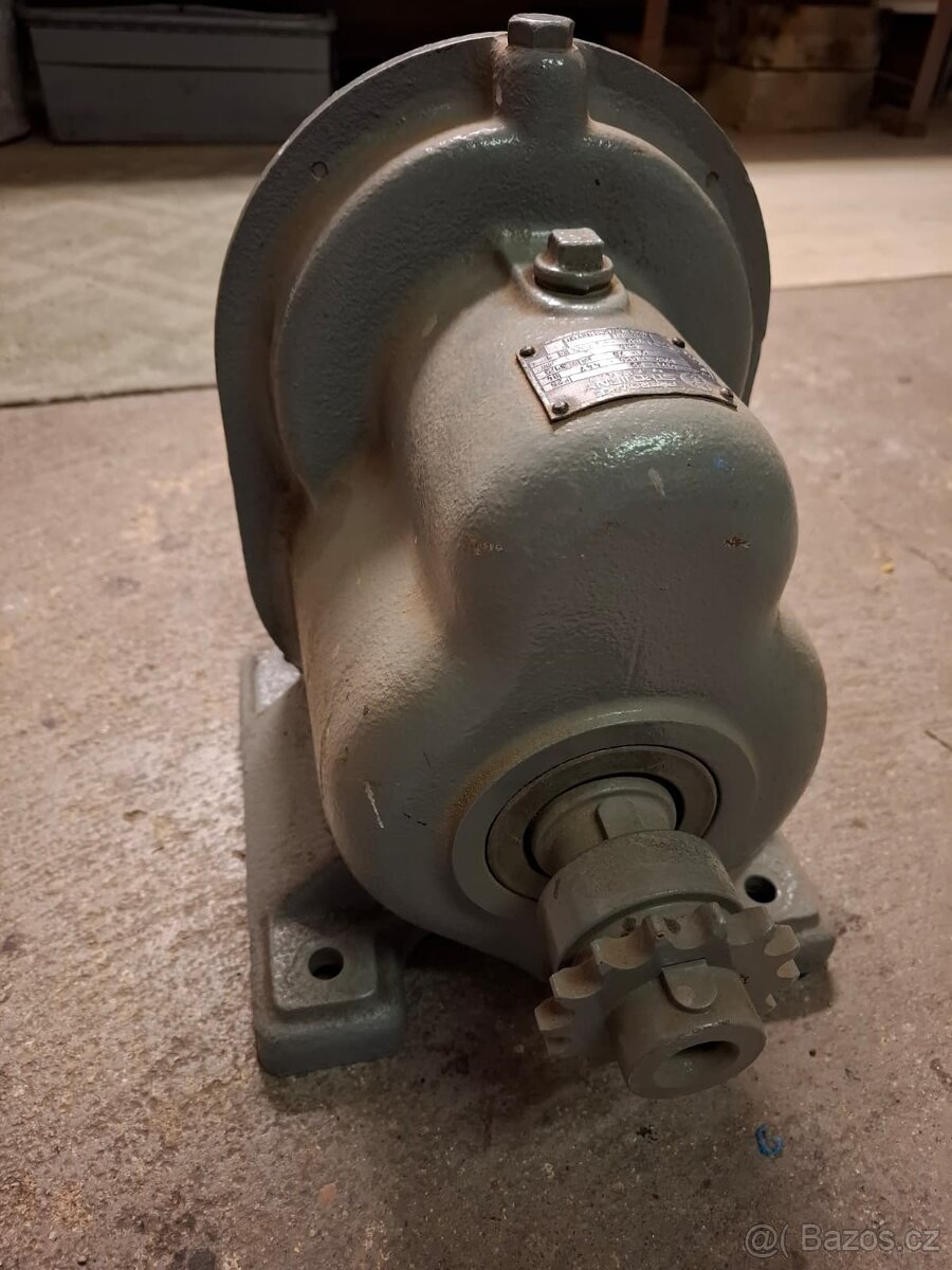 Převodovka z litiny - 6