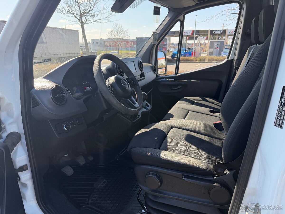 Mercedes Sprinter 319 XXL 3,0 V6 EXTRA LONG - 6