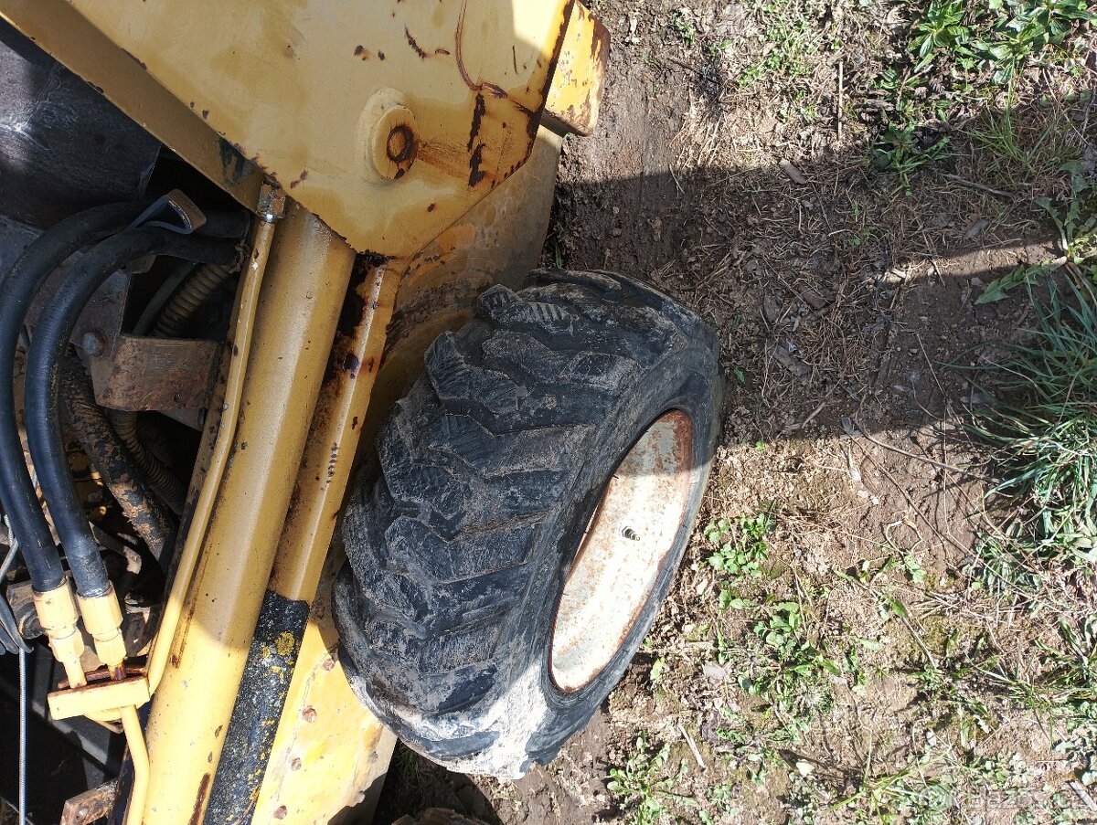 Fai 330 Komatsu - 6