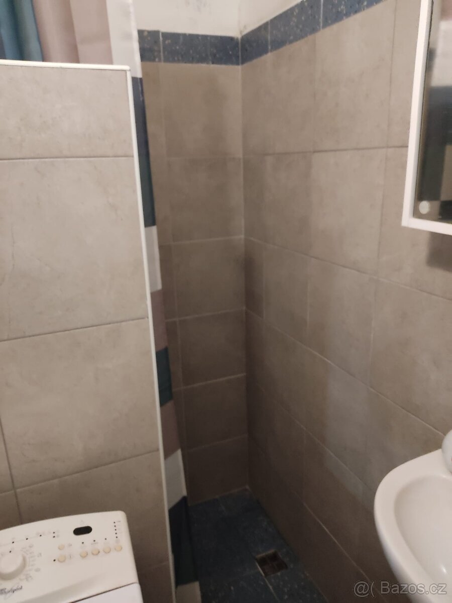 Pronájem garsonky - 6