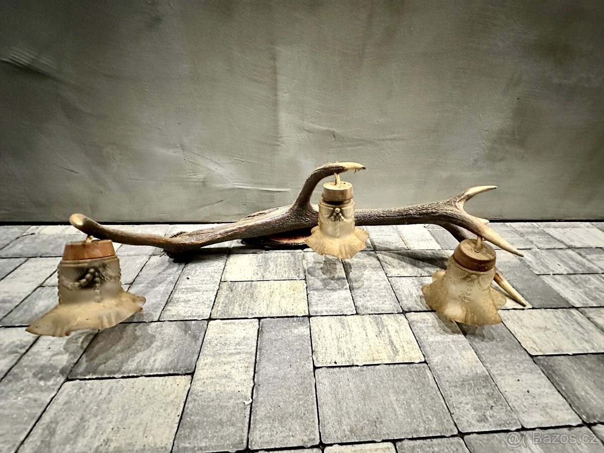 Lustry a lampičky z paroží - 6