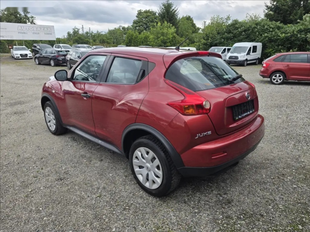 Nissan Juke, 1,6 i 86 KW - 6