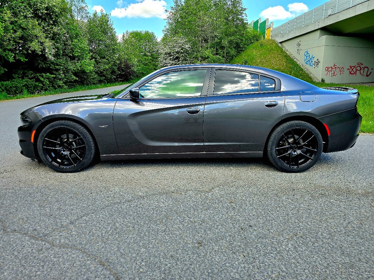 Dodge Charger, 5.7 Hemi ODPOČET DPH RADAR - 6