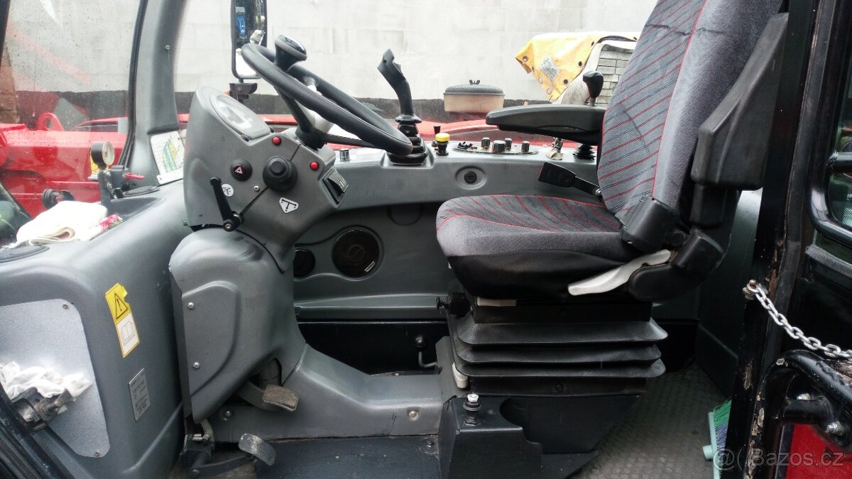 Manipulator nakladac - 6