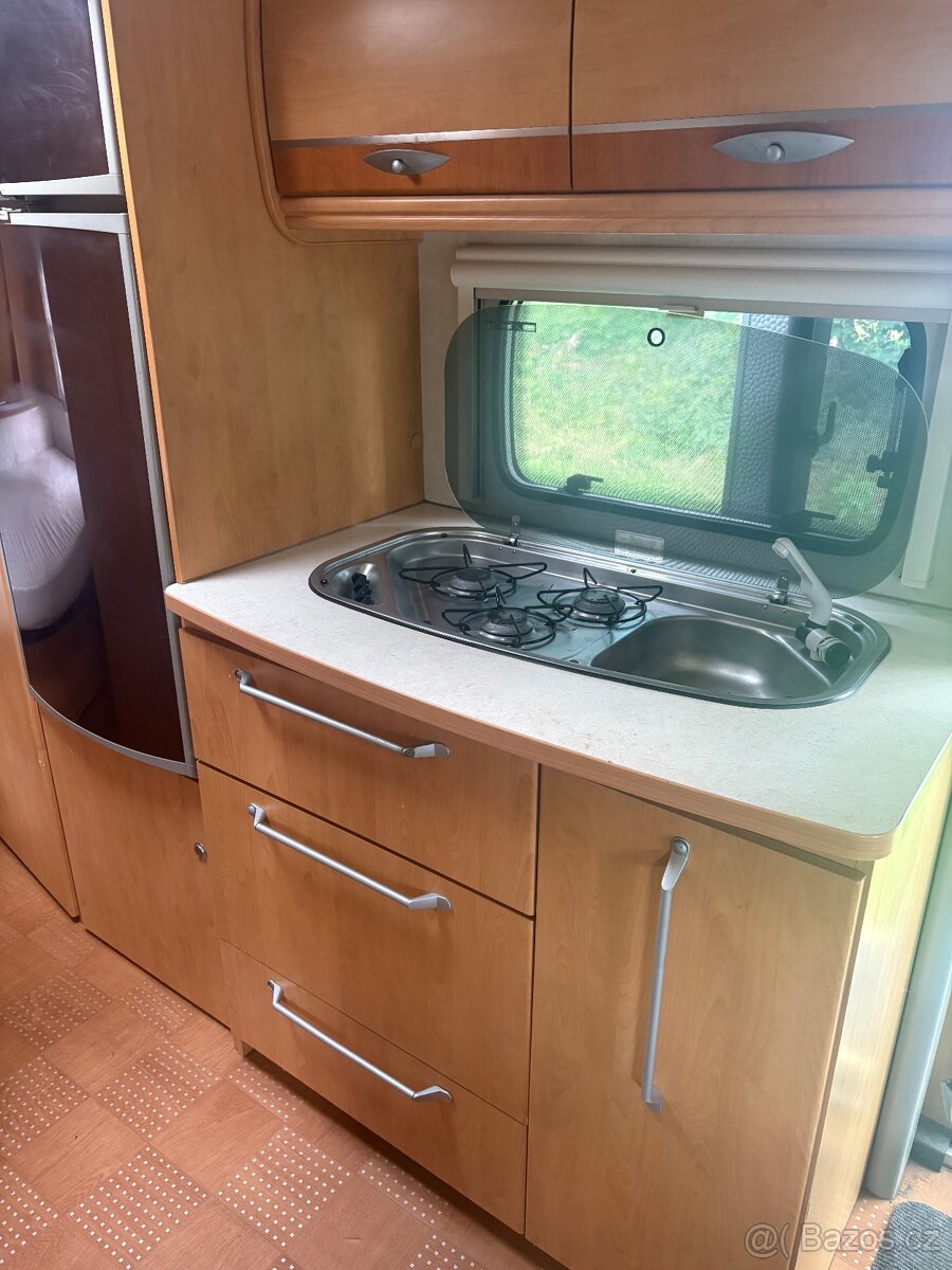 Prodám Karavan 565 Prestige Luxe - 6