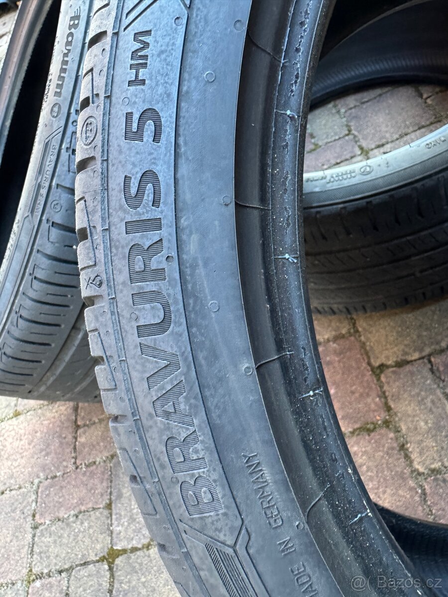 PNEU  BARUM 5 - 225/40 r18 XL - 6