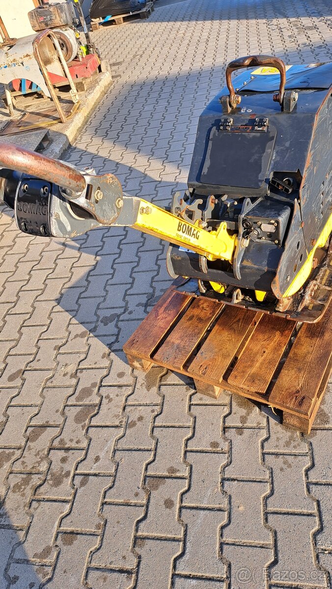 Vibrační deska Bomag BPR 60/65, Hatz, 460kg - 6