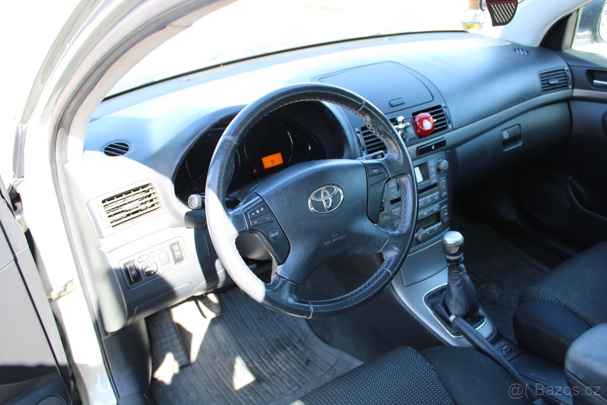 Toyota Avensis, 2,2 D4-D 110KW DIG.KLIMA,STK 4/27, r.v. 2006 - 6