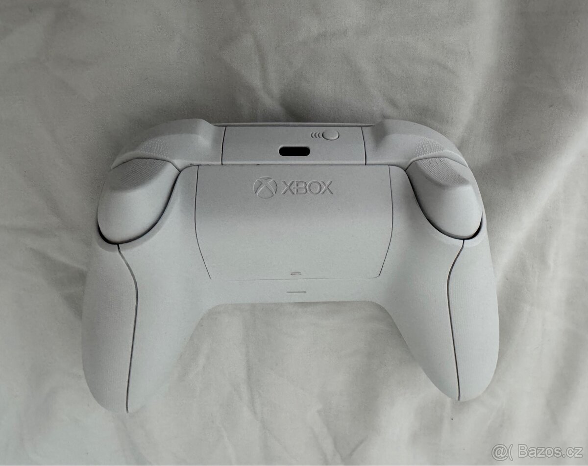 Prodám xbox series s 512gb. - 6