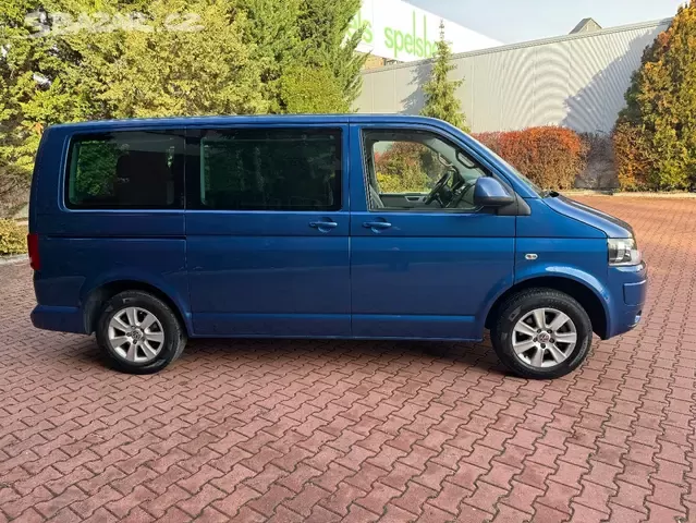 VW Multivan T5 2.0 TDI 103kW,7.sedadel,Webasto,Tažné,Comfort - 6