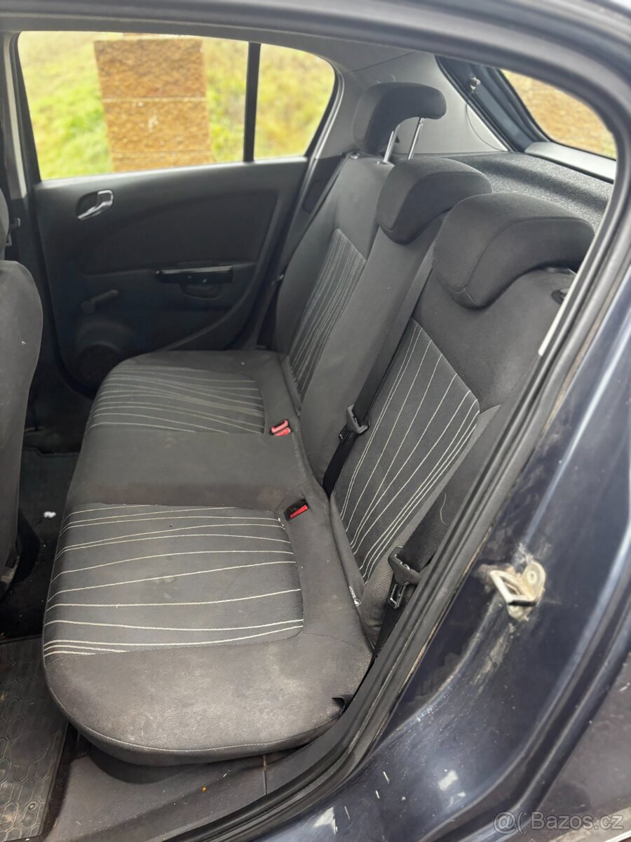 Opel Corsa 1.3 CDTi 55kW, RV 2007, Spolehlivé - 6