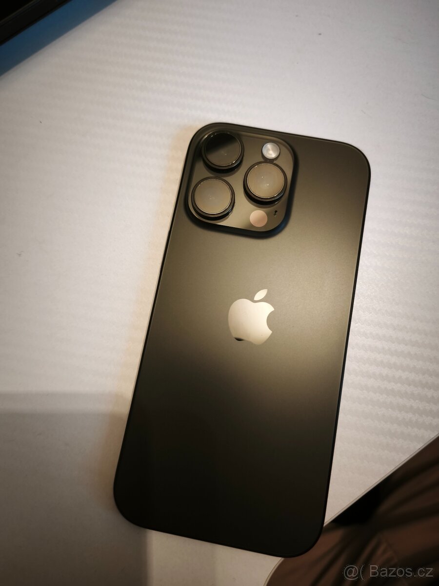 Apple iPhone 16 pro 256GB 98% baterie . BLACK. - 6