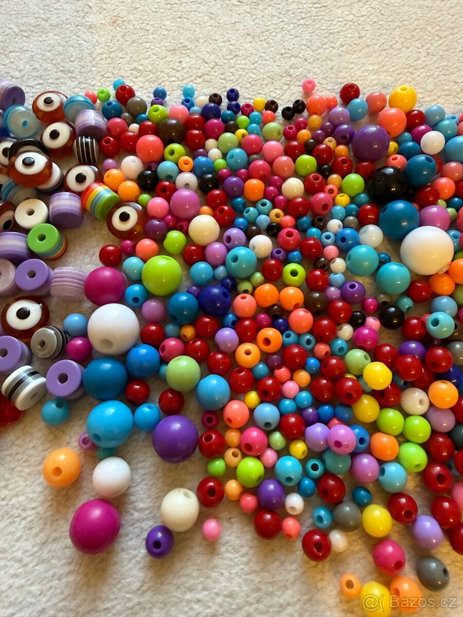 Korálky plastové 600 ks - 6