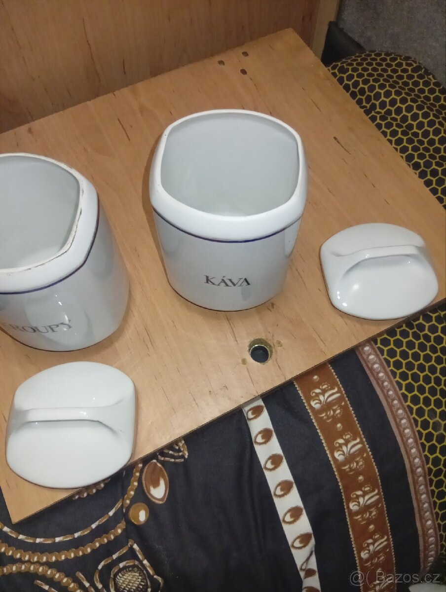 2 STARÉ PORCELANOVÉ DÓZY - 6