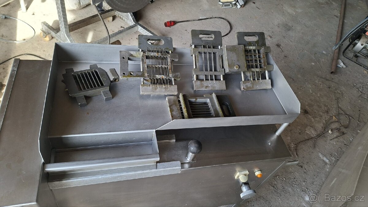 Holac – profesionální kostkovačka masa - 6