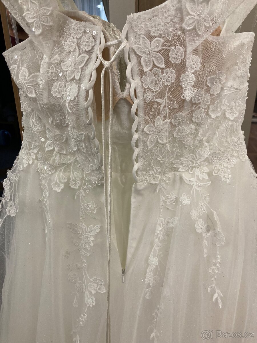 Svatební šaty - 6