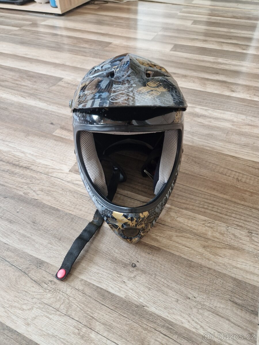 Integrální přilba na kolo IXS - 6
