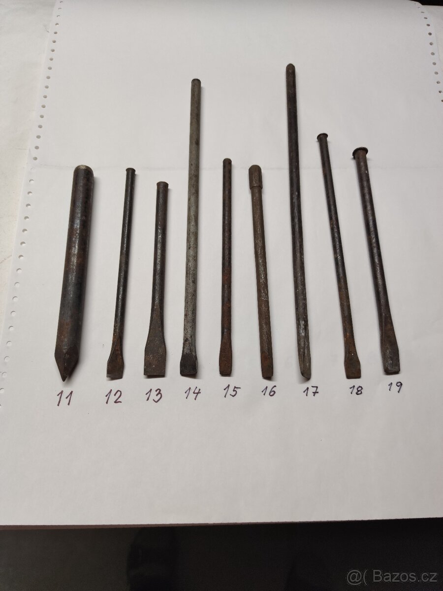 Soustružnické nože, sekáče, výstružníky, atd. - 6