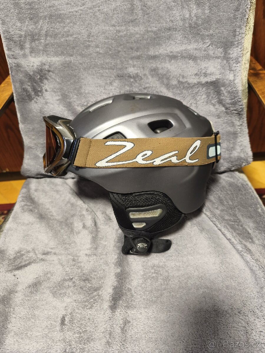 Lyžařská přilba dámská - 6