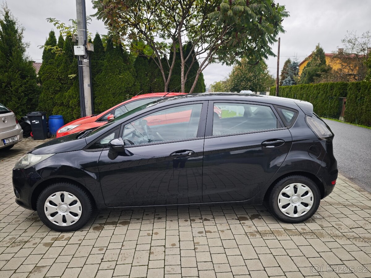 Ford Fiesta 1.25i benzín - 6