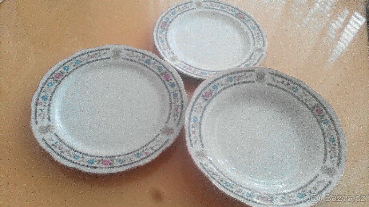 Retro porcelánové soupravy-jídelní, kávové (čajové) - 6