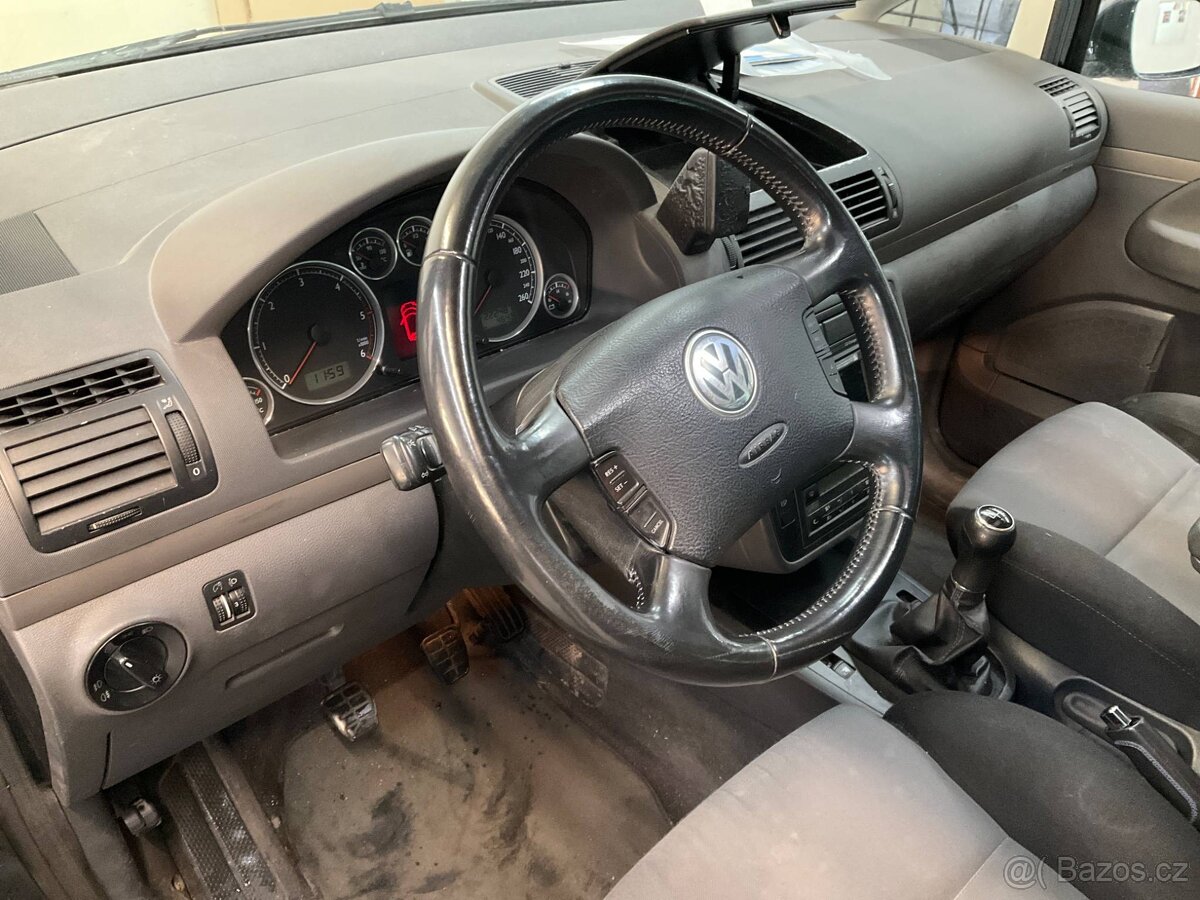 VW Sharan 2.0 TDI 103kW,Tažné,7.Míst,Special,Digi.klima. - 6