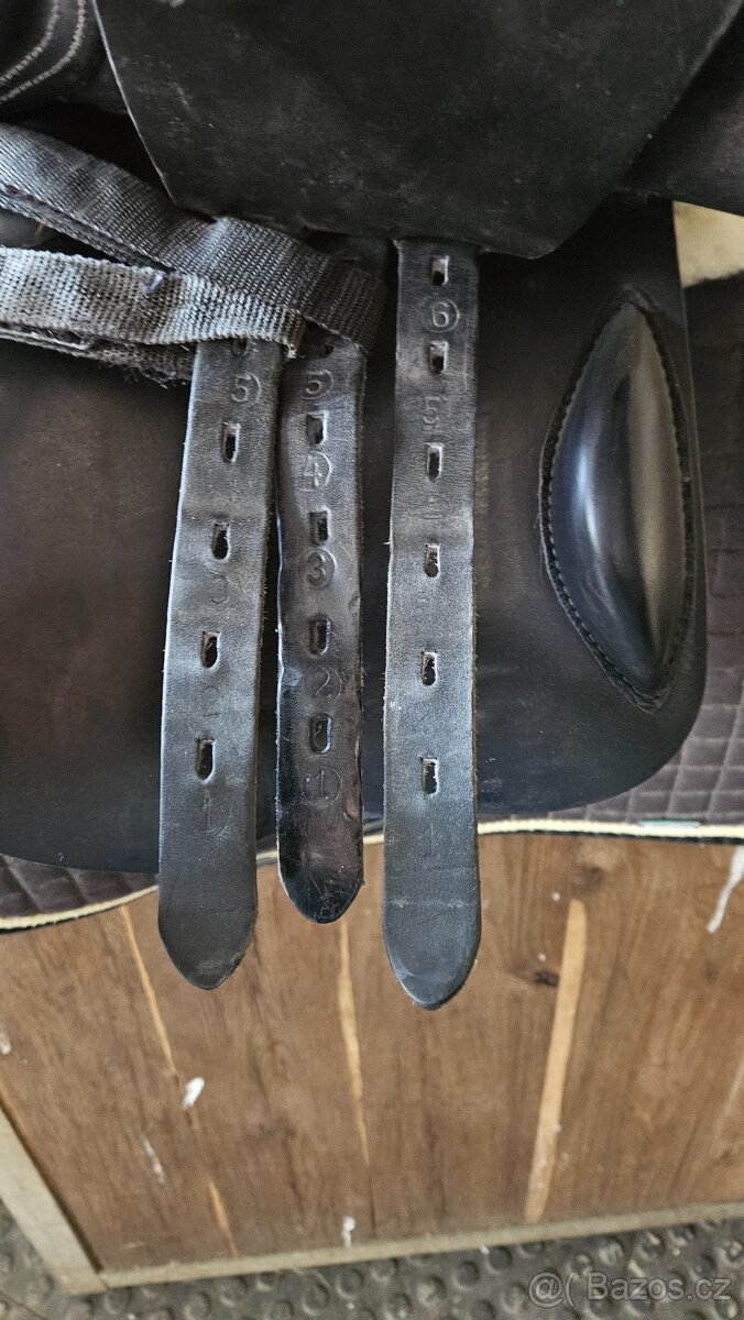 Sedlo Triton na vlně - 6