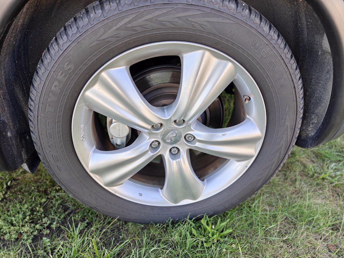 Infiniti FX 37 ,64000Tis,Příbram - 6