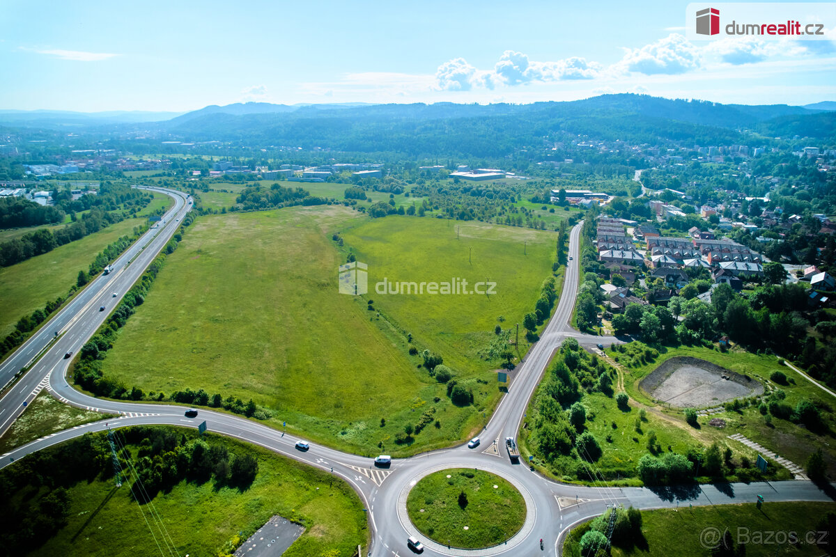 Prodej pozemku pro komerční využití v Karlových Varech - 6