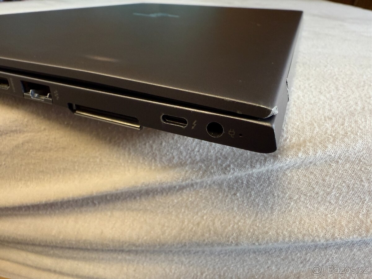 HP zBook G5 15u, 32GB, 500GB NVMe - 6