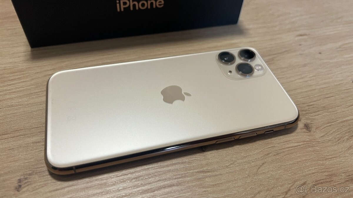 Apple iPhone 11 Pro 64GB, cena 3600Kč - 6