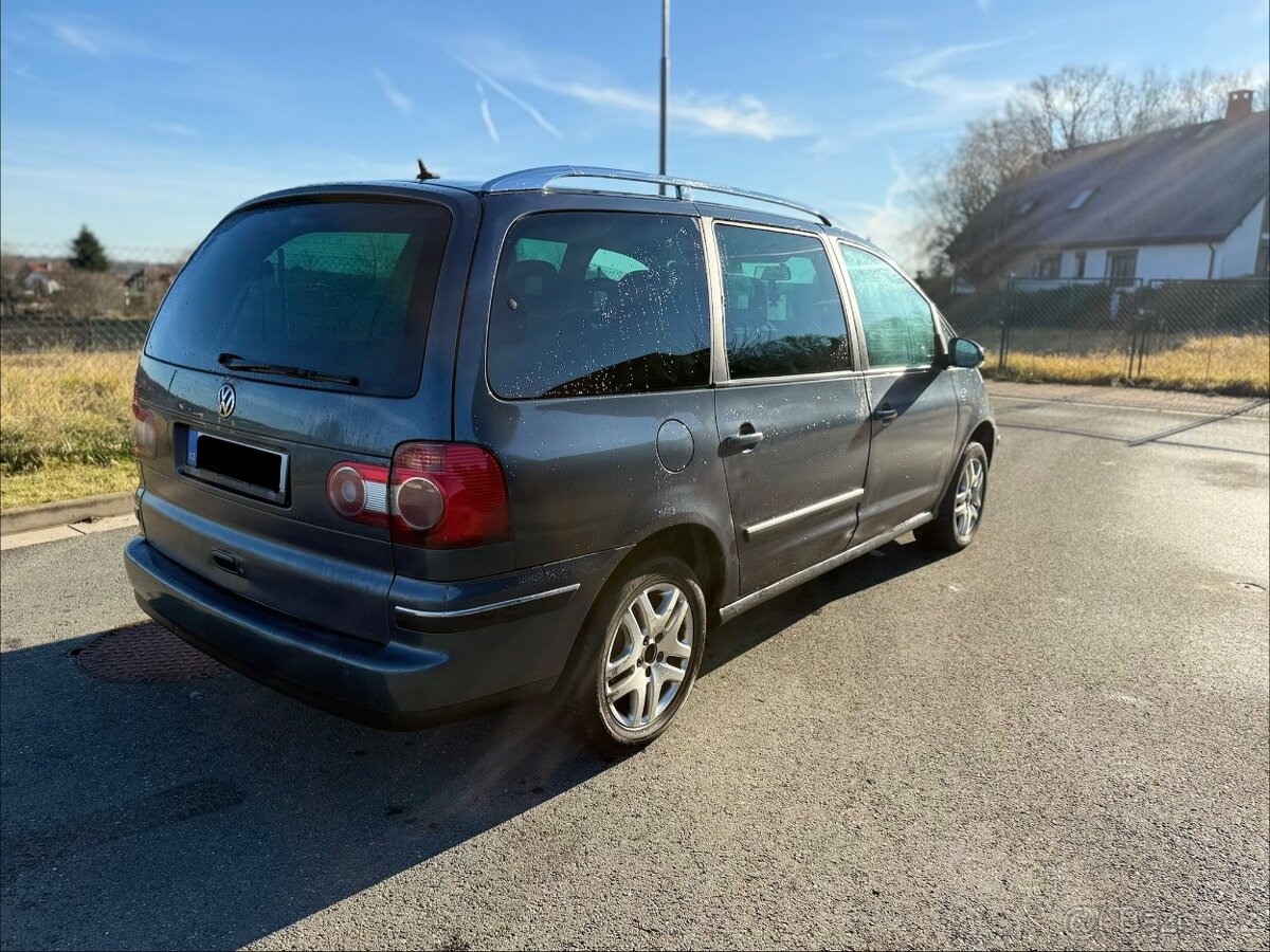 VW SHARAN 1.9TDI 96KW GOAL rv.2006 7.míst 6q manuál STK 2027 - 6