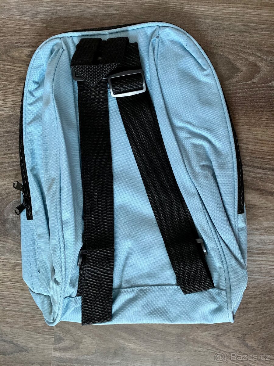 Nový černý batoh s bílým - 6