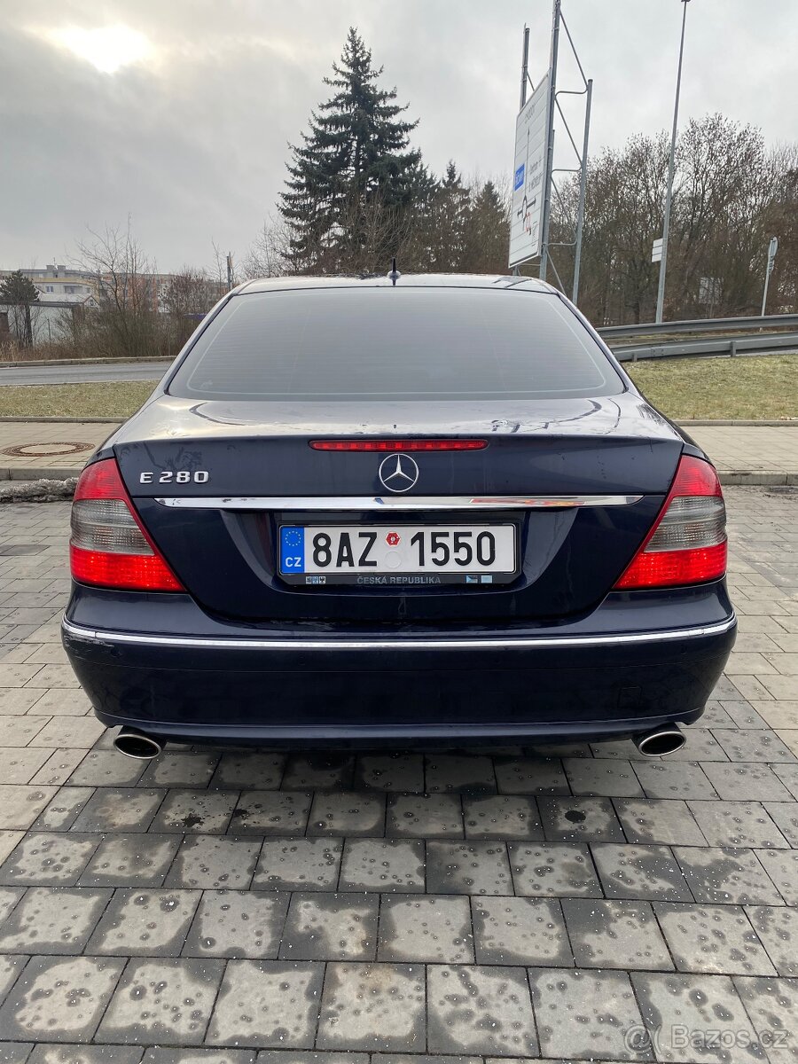 Mersedes E280 - 6