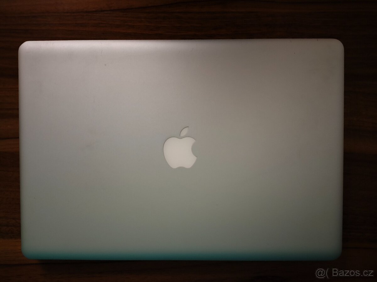 MacBook Pro 15 2011 | i7 • 16GB • 256GB SSD - 6