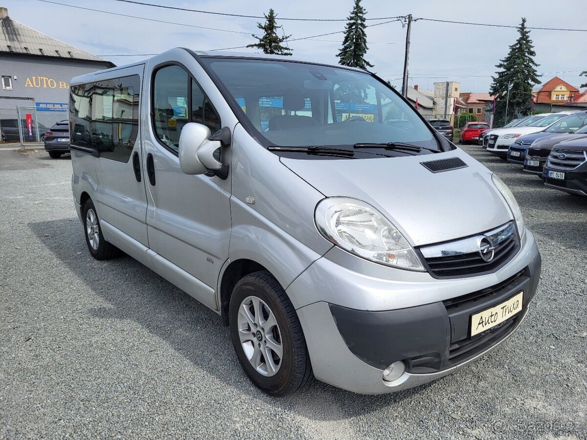 OPEL Vivaro 2.5 CDTi 107kW 8-míst WESTFALIA - 6