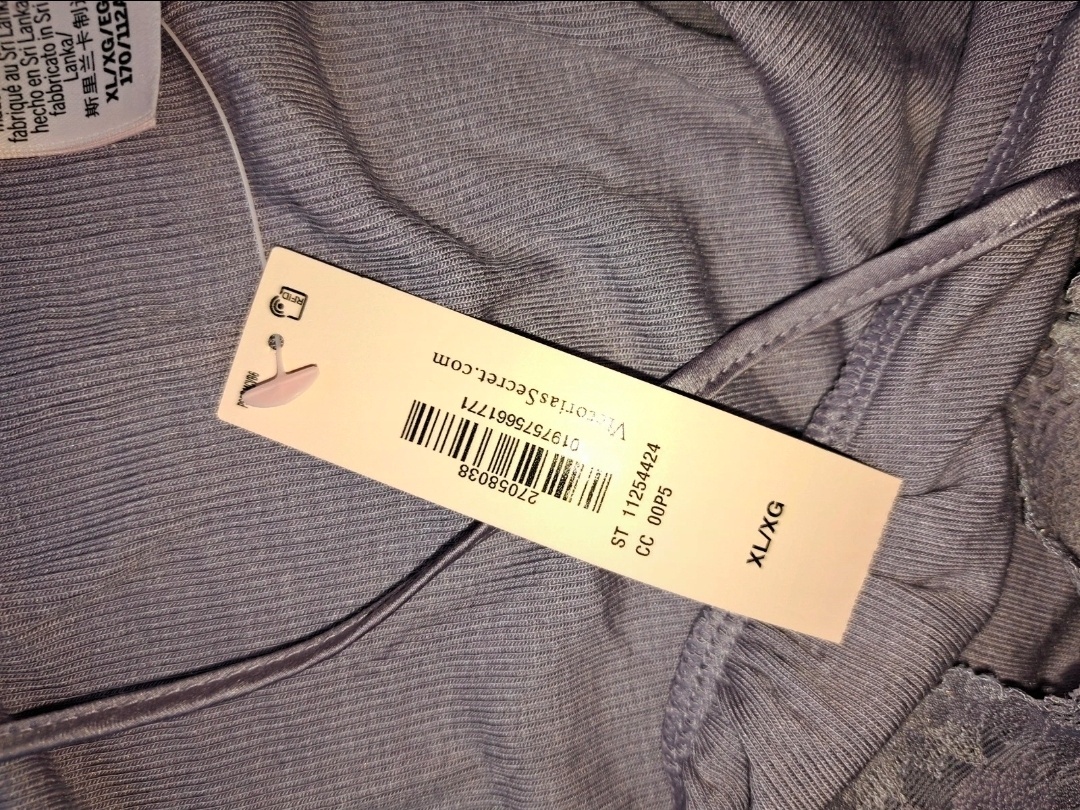 Krásné a lehké noční prádlo Victoria's Secret - 6