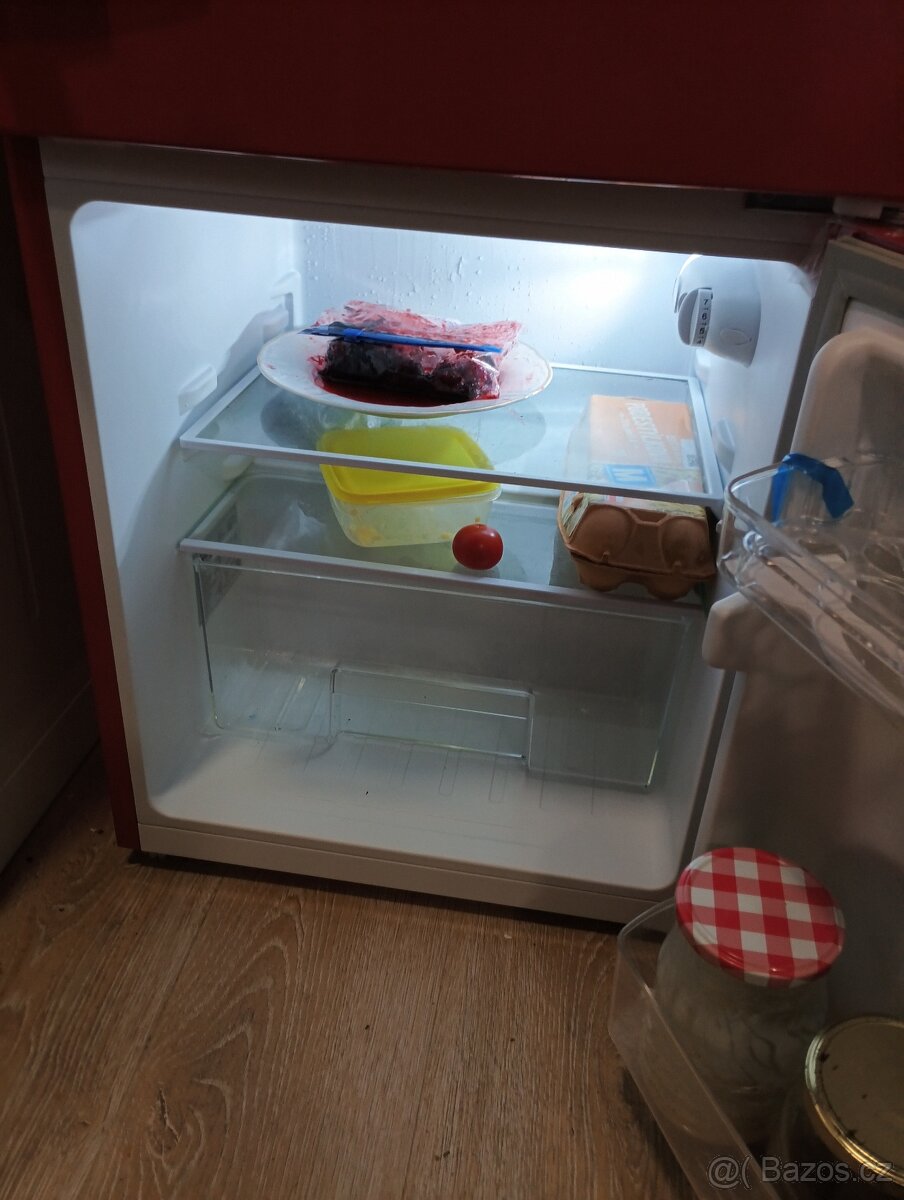 Lednice a mrazákem - 6