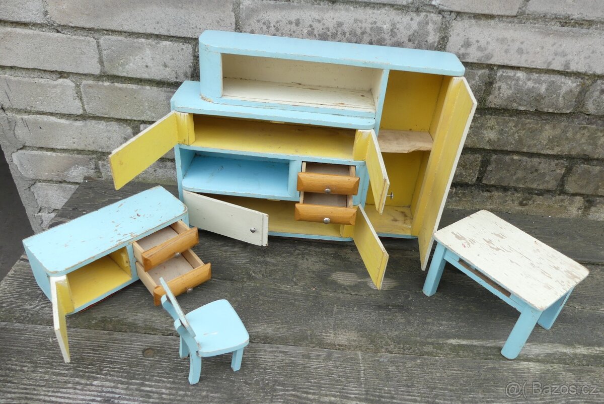 Dřevěný nábytek pro panenky, kuchyňka, kredenc - 6