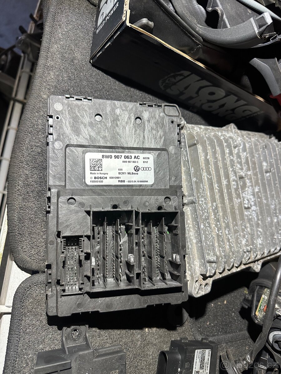 Díly Audi a4 b9 - 6