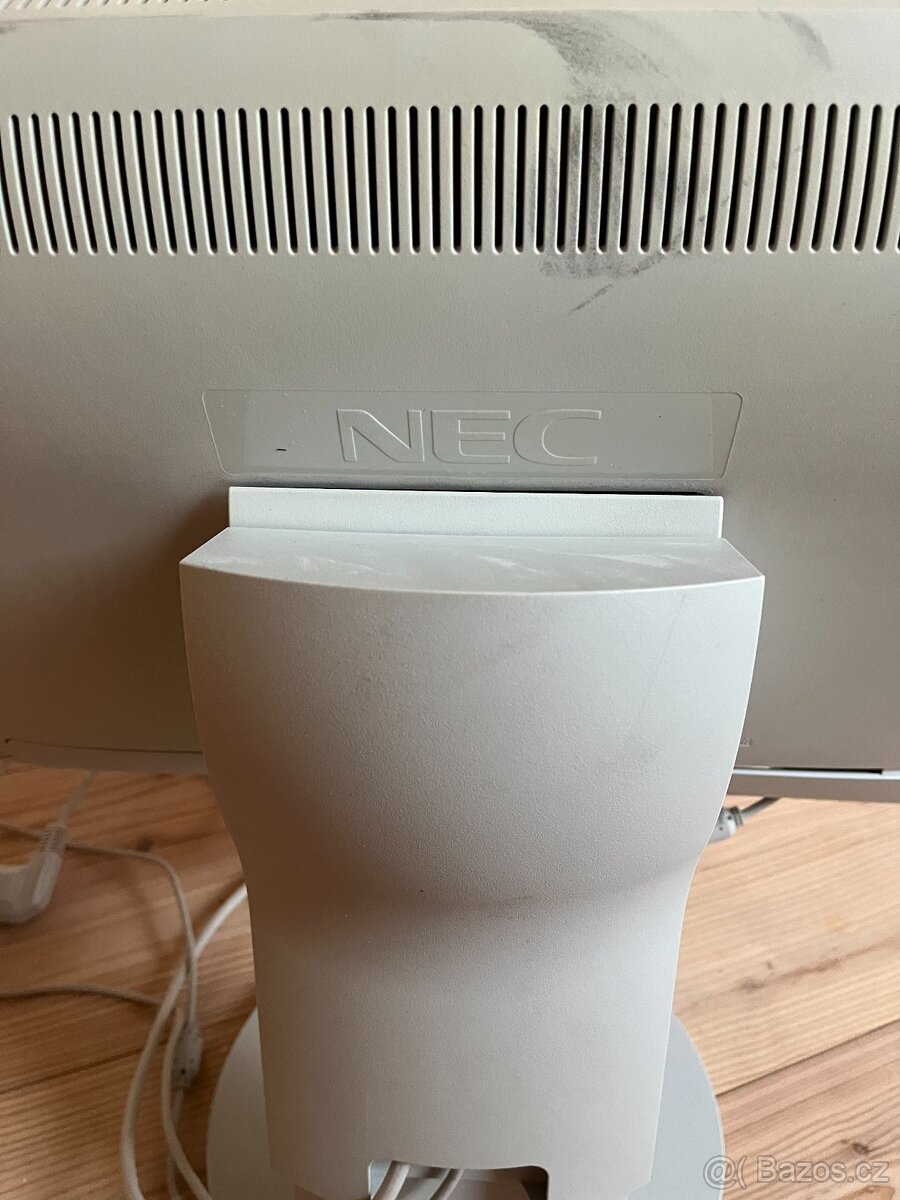 Monitor NEC MultiSync LCD2470 WNX - 6
