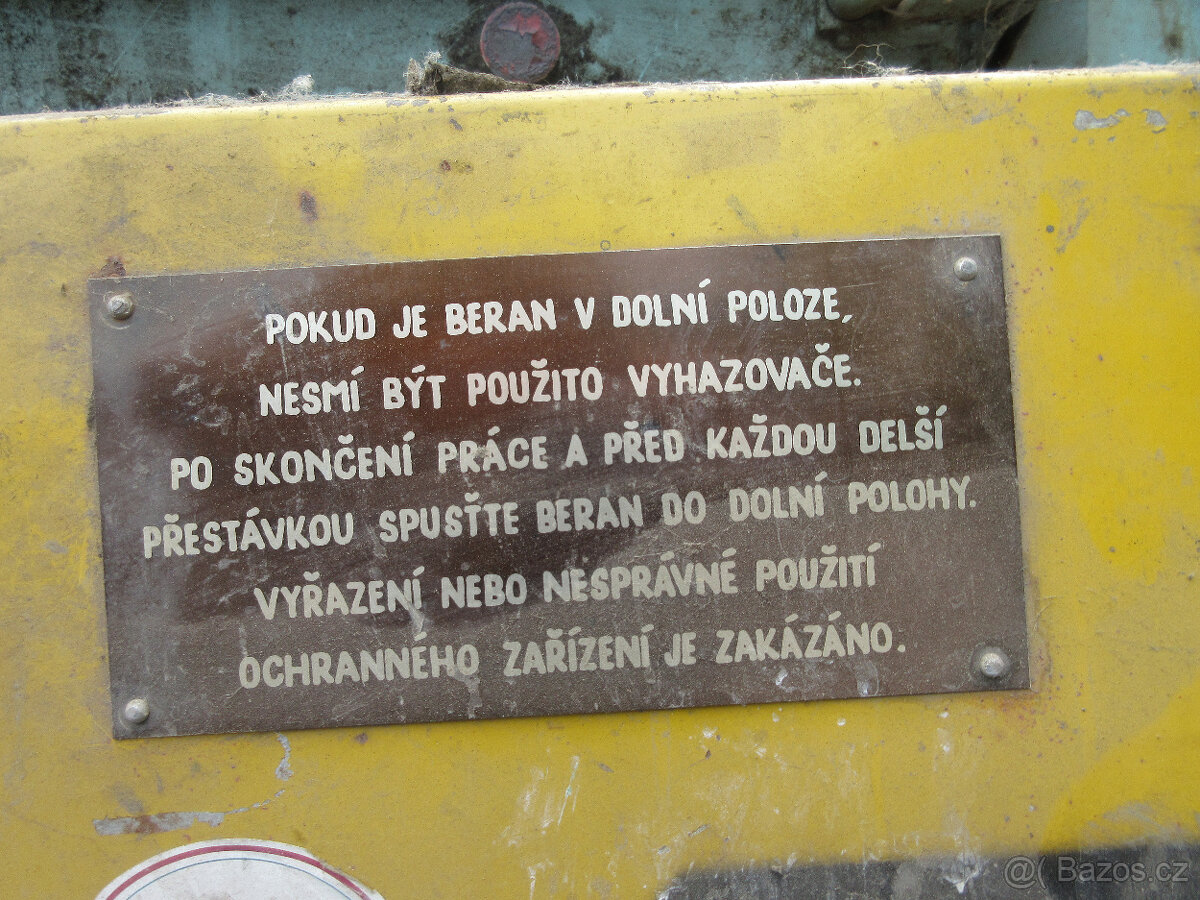 PAKETOVACÍ LIS NA PAPÍR, PLASTY - 6