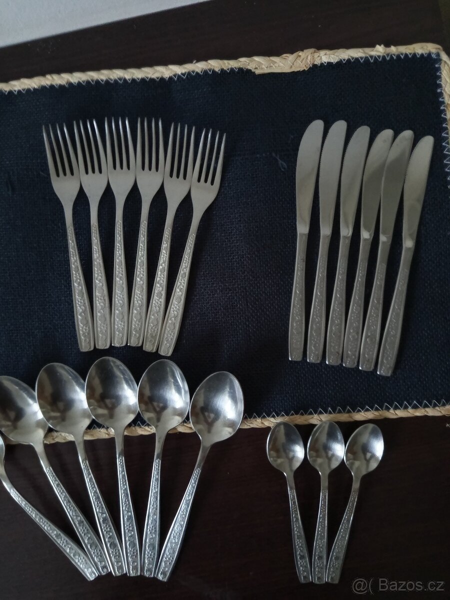 RETRO RUSKE PRIBORY - 6